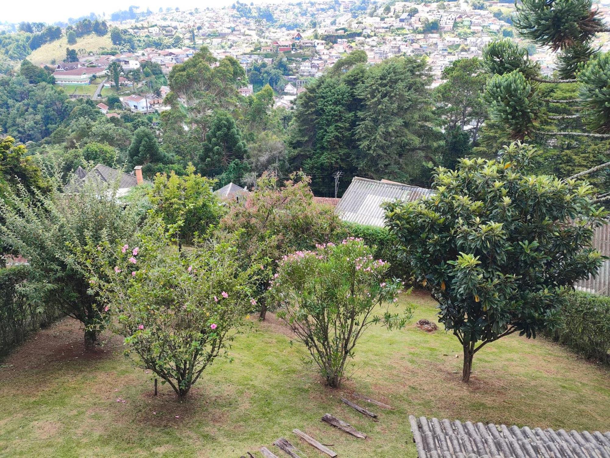 Recanto Da Mantiqueira Ii Casa de férias Campos do Jordão
